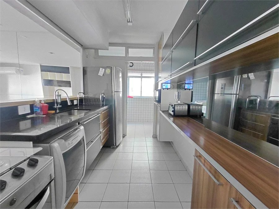 Apartamento à venda com 3 quartos, sendo 1 suíte,  em Vila Romana, São Paulo, SP