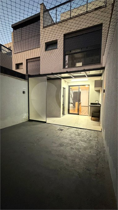 Casa à venda com 2 suítes no condomínio Gran Loft, Cotia - SP