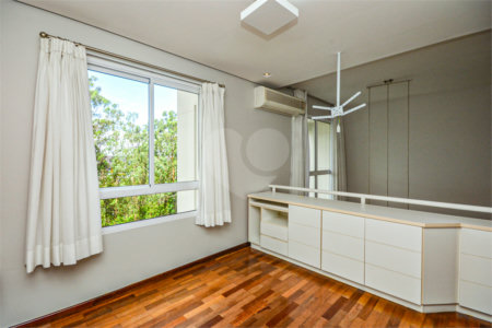 Casa para alugar com 1 suíte no condomínio Openhouse Loft Panamby, São Paulo - SP