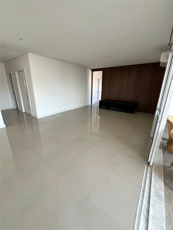 Apartamento à venda com 3 suítes em Vila Andrade, São Paulo, SP