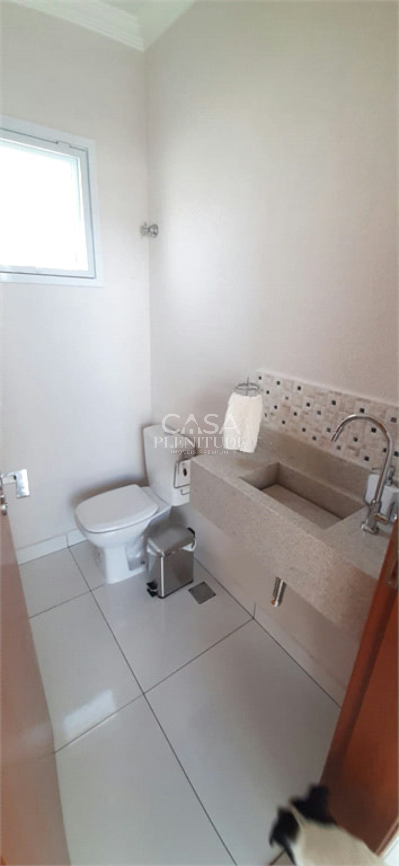 Casa em condomínio à venda ou para alugar com 4 suítes no Centro, Cesário Lange, SP