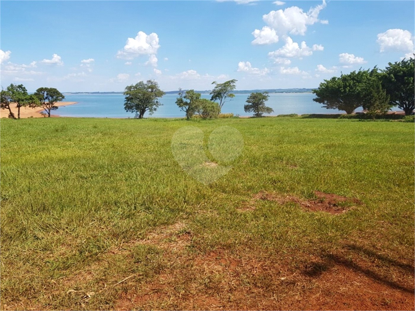 Terreno à venda no condomínio Rivieira de Santa Cristina Iv, Arandu - SP
