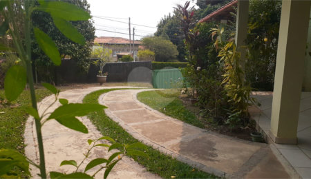Casa à venda com 3 quartos, sendo 1 suíte,  no condomínio Zuleika Jabour, Salto - SP