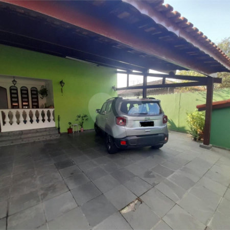 Casa à venda com 3 quartos, sendo 1 suíte,  em Vila Figueira, Suzano, SP