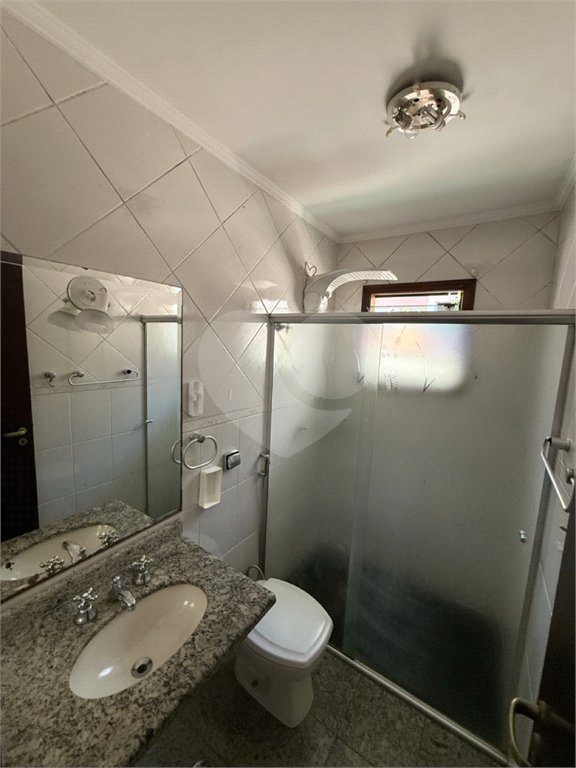 Sobrado à venda com 4 quartos, sendo 1 suíte, em Tremembé, São Paulo, SP