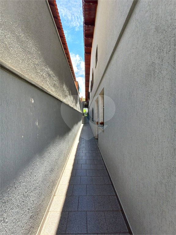 Sobrado à venda com 3 quartos, sendo 1 suíte,  em Jardim Pinheiros, São Paulo, SP