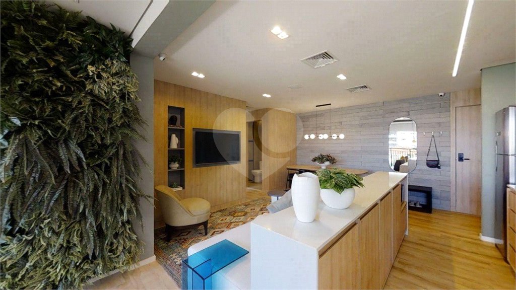 Apartamento novo com 02 Dormitórios e uma Suíte.
