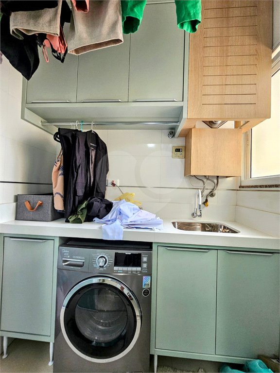 Apartamento à venda na Mooca com 73 m² com 3 dormitórios e 2 vagas. Aceita e estuda Permuta.