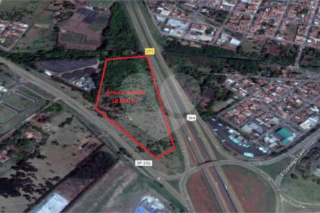 Terreno à venda em Jardim Tamoio, Araraquara, SP