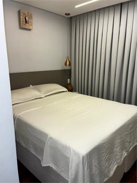 Apartamento à venda com 2 quartos, sendo 1 suíte,  em Vila Andrade, São Paulo, SP