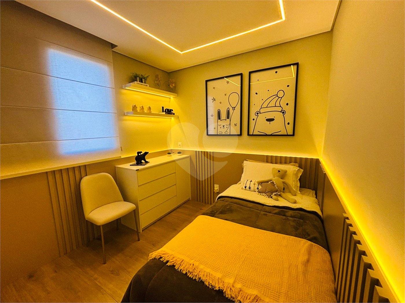 Apartamento à venda com 2 quartos, sendo 1 suíte,  em Jardim Piratininga, Sorocaba, SP