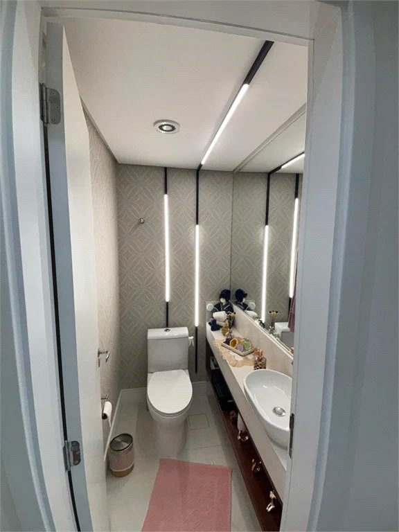 Apartamento à venda com 4 quartos, sendo 1 suíte, em Jardim Vazani, São Paulo, SP