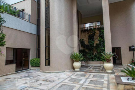 Apartamento à venda com 3 suítes em Tatuapé, São Paulo, SP