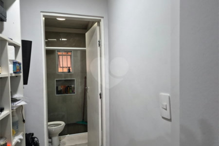 Casa à venda com 3 suítes em Bela Aliança, São Paulo, SP