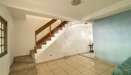 Casa à venda com 3 quartos em Vila Rosália, Guarulhos, SP