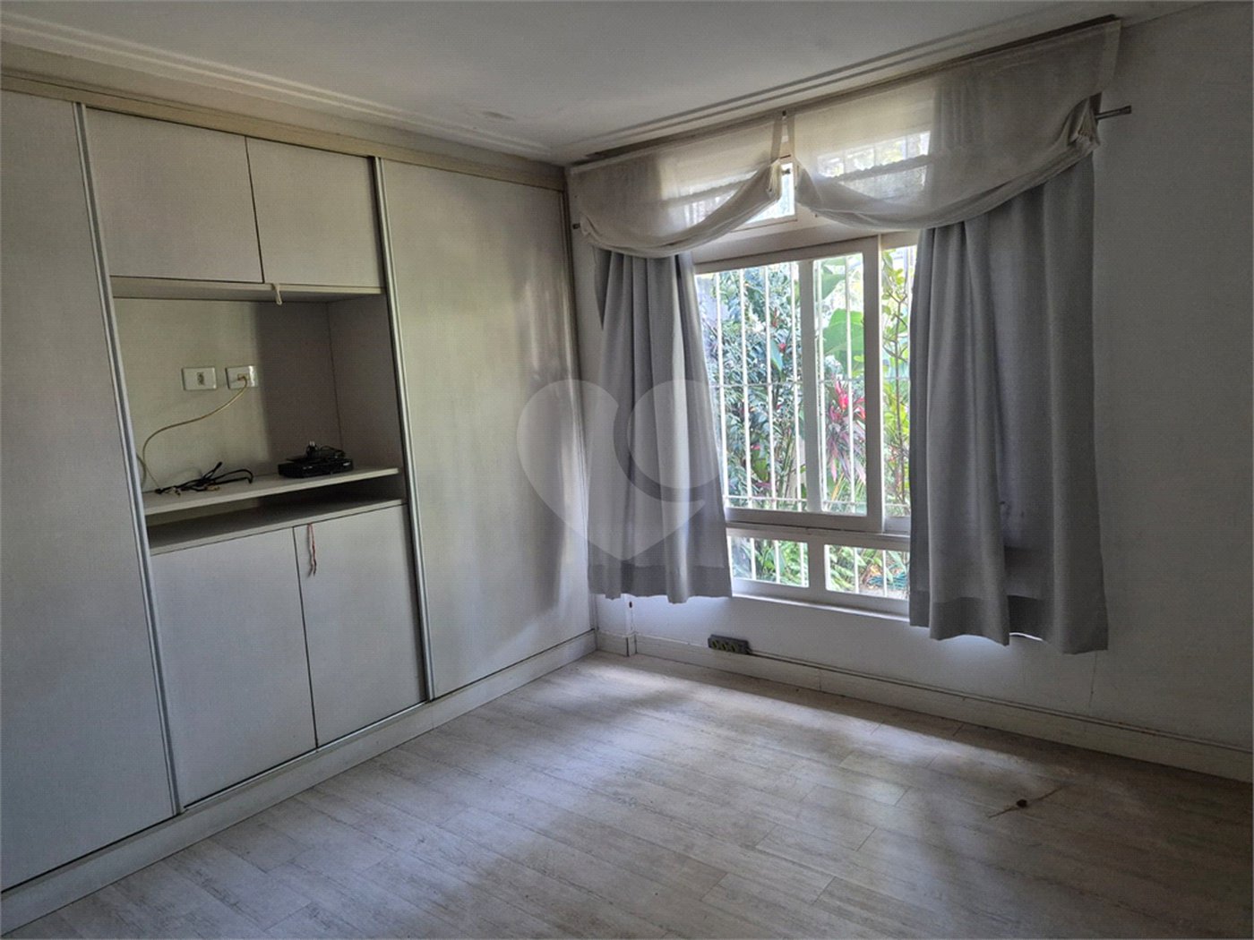 Casa à venda com 4 quartos, sendo 2 suítes, em Vila Mascote, São Paulo, SP