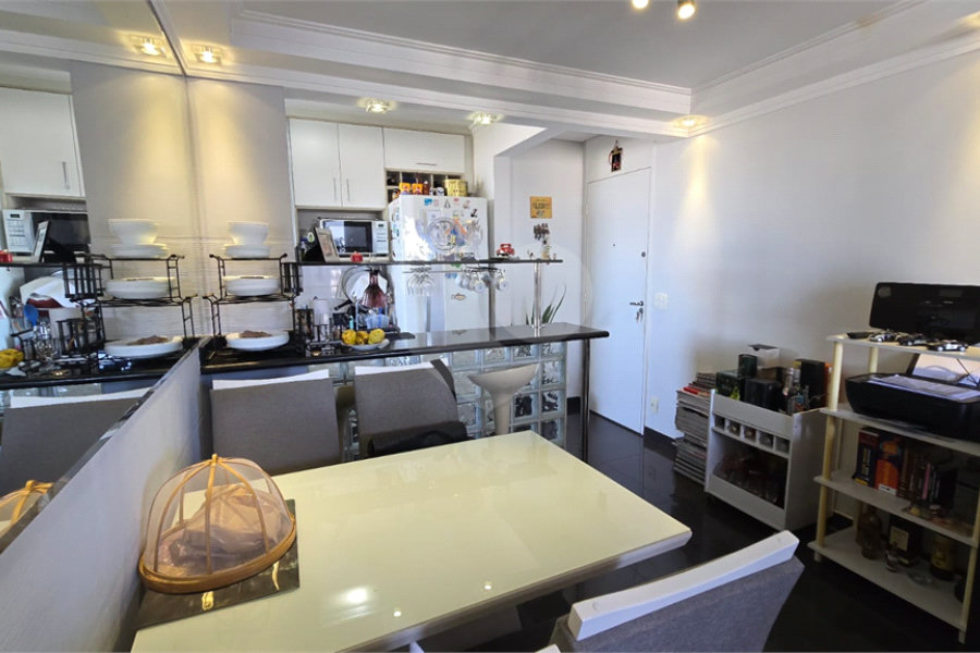 Apartamento à venda com 3 quartos, sendo 1 suíte, em Jardim Íris, São Paulo, SP