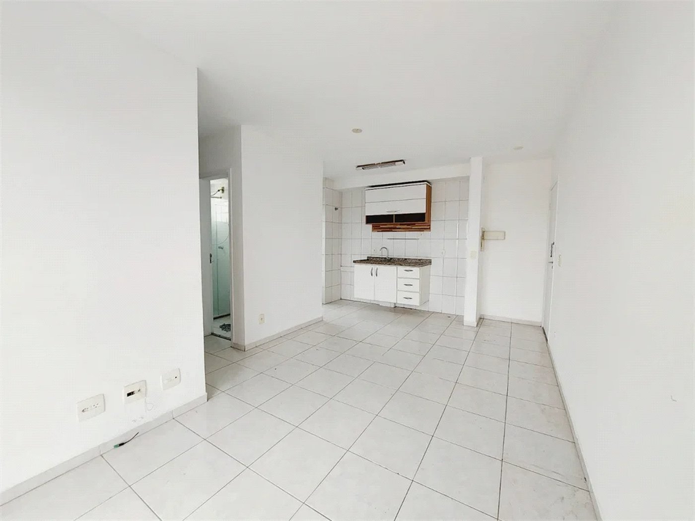 Apartamento à venda ou para alugar com 2 quartos em Vila Anastácio, São Paulo, SP