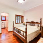 Casa à venda com 4 quartos, sendo 3 suítes, no condomínio Morada da Serra, São José dos Campos - SP