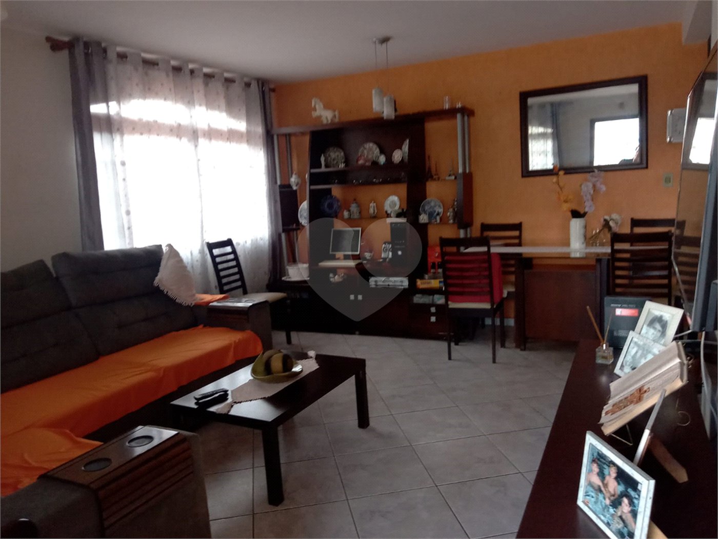 Casa à venda com 3 quartos, sendo 1 suíte, em Vila Mazzei, São Paulo, SP