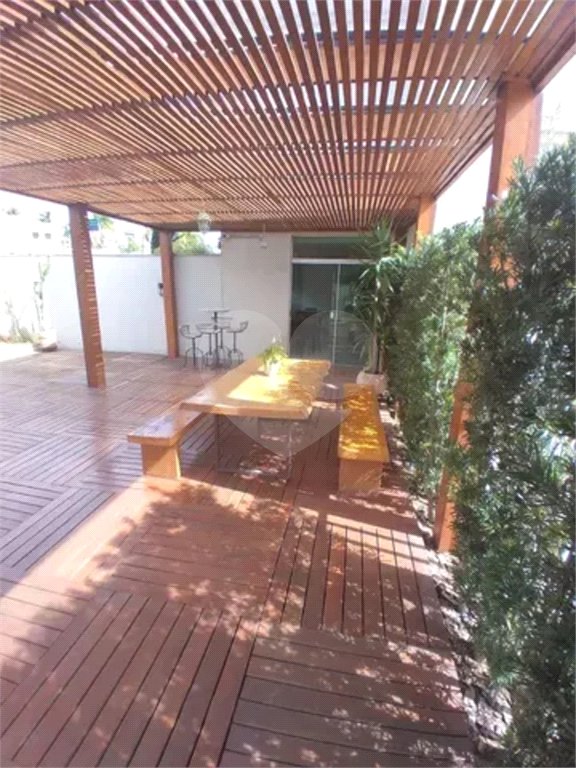 Apartamento à venda com 3 quartos, sendo 1 suíte, em Urbanova, São José dos Campos, SP