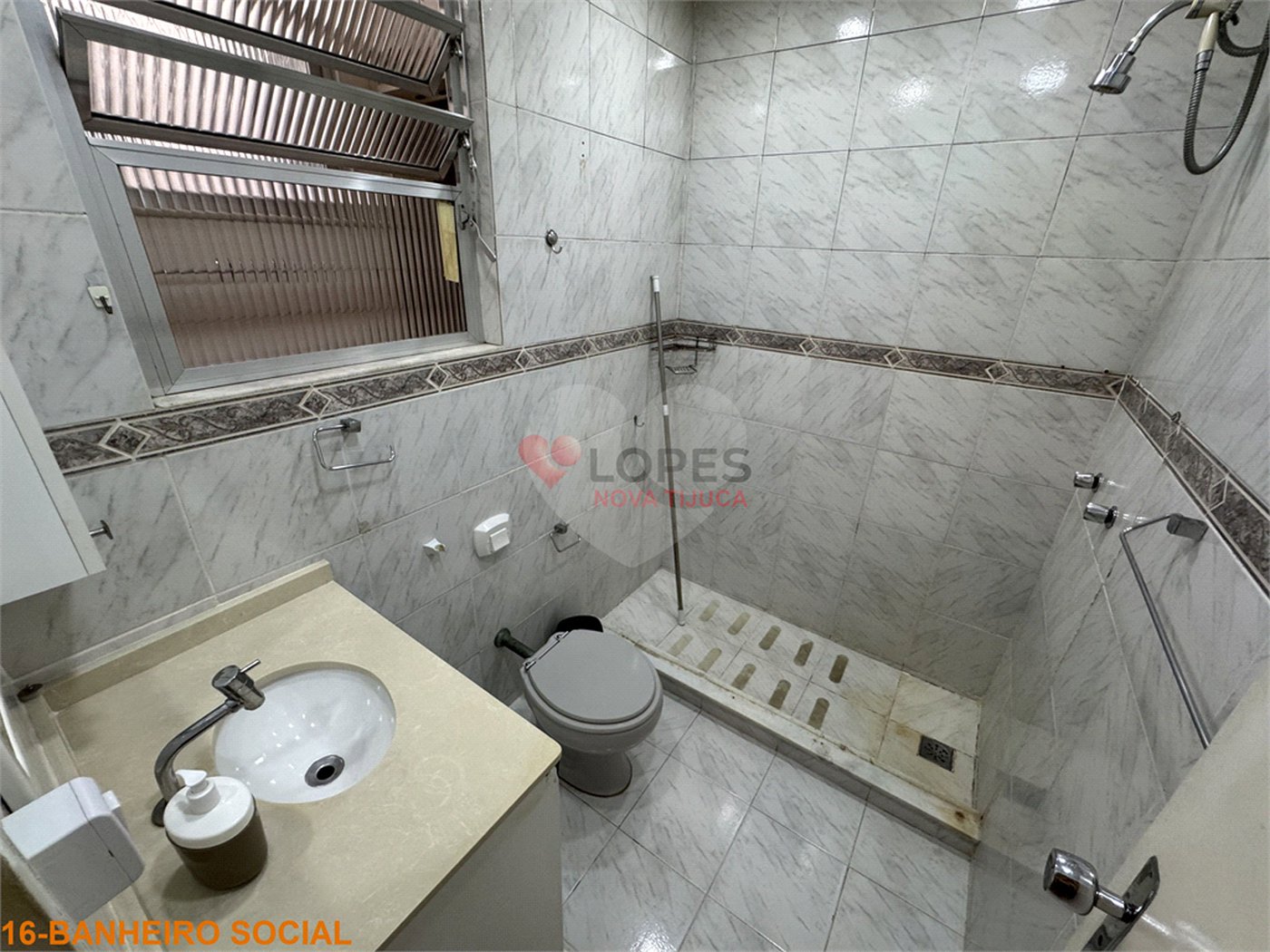 Apartamento à venda com 3 quartos em Tijuca, Rio de Janeiro, RJ
