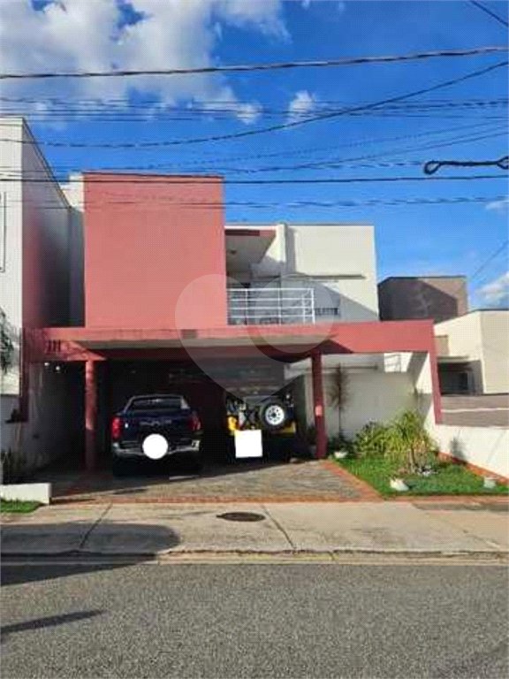Casa à venda com 4 quartos, sendo 2 suítes,  no condomínio Jd Portugal, Sorocaba - SP