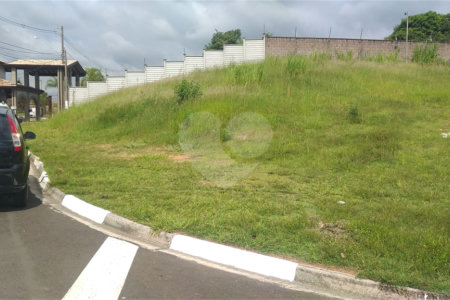 Terreno à venda no condomínio Terras de São Francisco, Vinhedo - SP