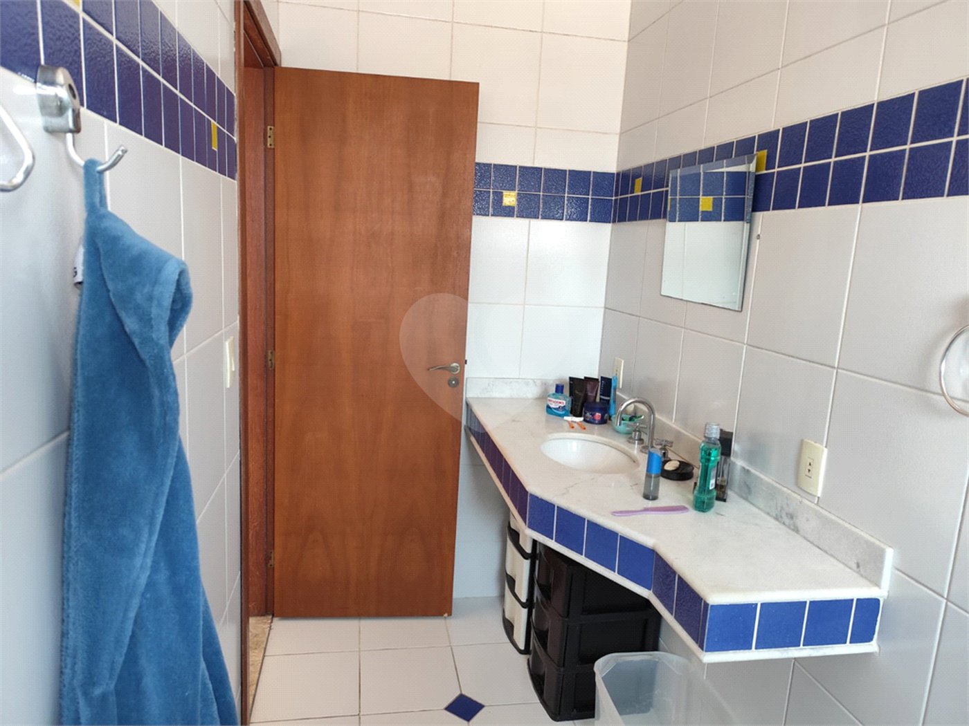 Sobrado à venda com 3 quartos, sendo 2 suítes, em Vila Romão, Salto, SP