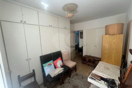 Apartamento à venda com 3 quartos, sendo 2 suítes,  em Jardim Paulista, São Paulo, SP