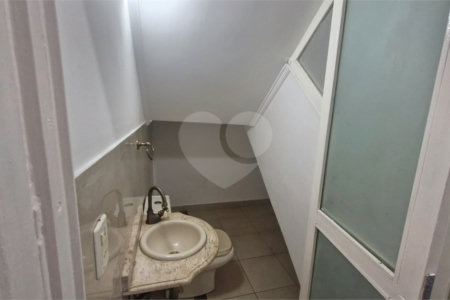 Casa de Vila à venda com 3 suítes em Santana, São Paulo, SP