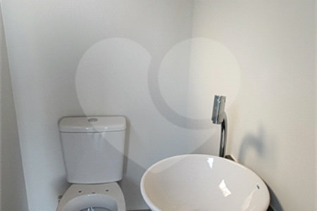 Casa à venda com 3 suítes no condomínio Reserva Ybyra, Atibaia - SP