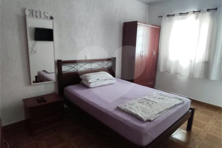 Sobrado à venda com 3 quartos, sendo 1 suíte, em Jardim Alvinópolis, Atibaia, SP