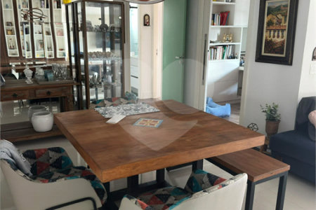 Apartamento à venda com 3 quartos, sendo 1 suíte, em Santa Teresinha, São Paulo, SP