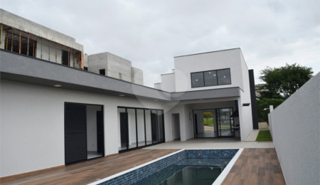 Casa à venda com 4 quartos, sendo 3 suítes,  em Condomínio Residencial Reserva Ecológica Atibaia, Atibaia, SP