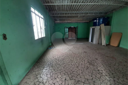 Sobrado à venda com 2 quartos em Vila Margarida, São Paulo, SP