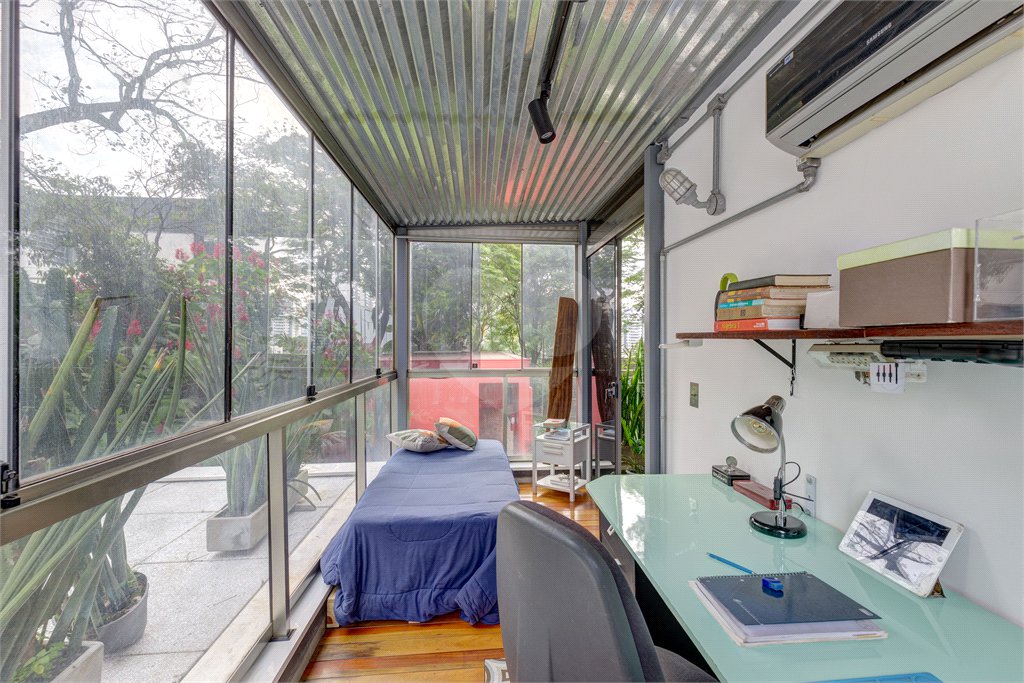 Apartamento à venda ou para alugar com 2 quartos, sendo 1 suíte, em Alto da Boa Vista, São Paulo, SP