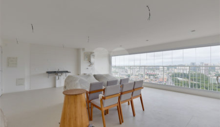 Apartamento à venda com 2 suítes em Santo Amaro, São Paulo, SP