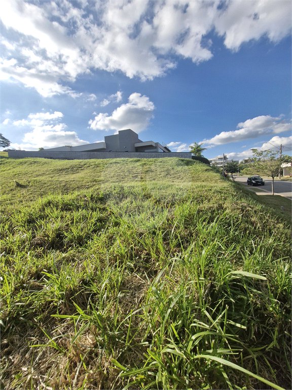 Terreno à venda no condomínio Residencial Campo de Toscana, Vinhedo - SP