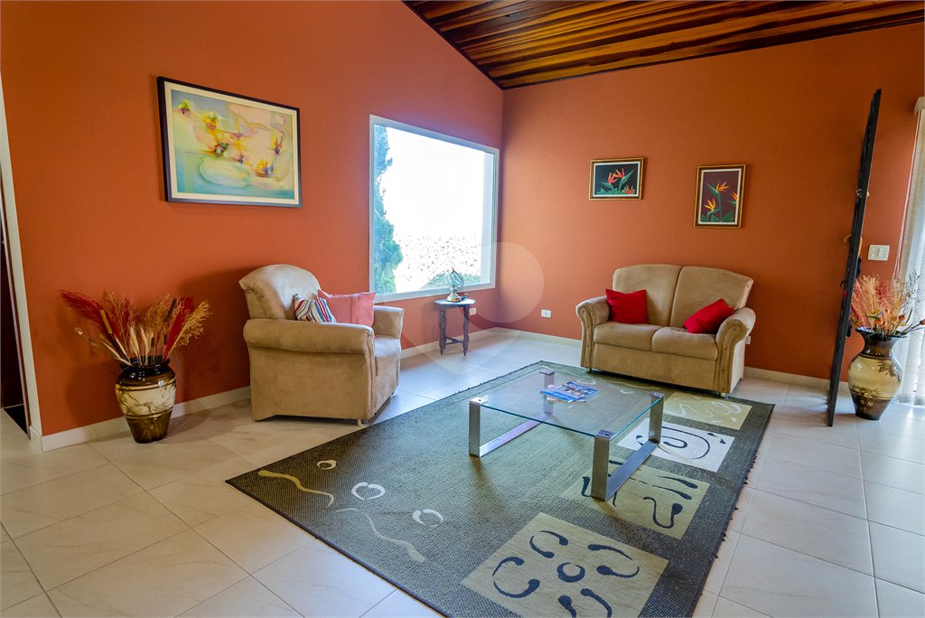 Casa à venda com 3 suítes em Parque Village Castelo, Itu, SP