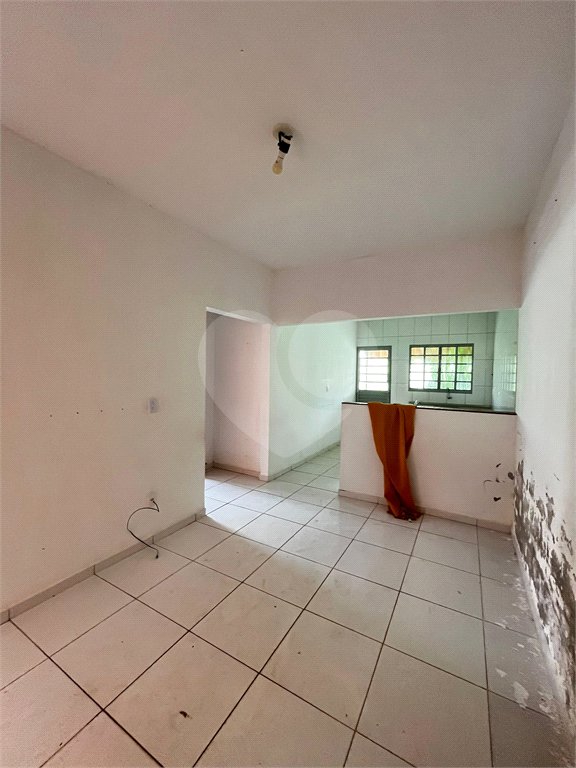 Casa à venda com 2 quartos, sendo 1 suíte, em Therezinha Piedade, Itapetininga, SP