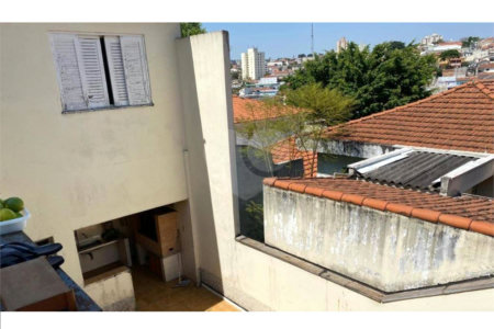 Sobrado à venda com 4 quartos, sendo 1 suíte, em Parque Jabaquara, São Paulo, SP