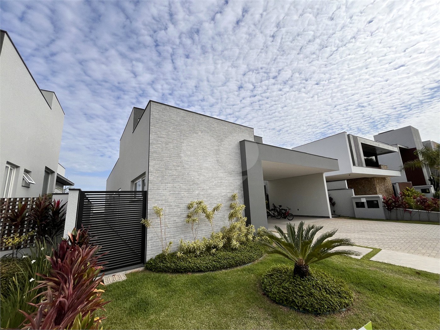 Casa à venda com 3 suítes no condomínio Alphaville Nova Esplanada 4, Votorantim - SP
