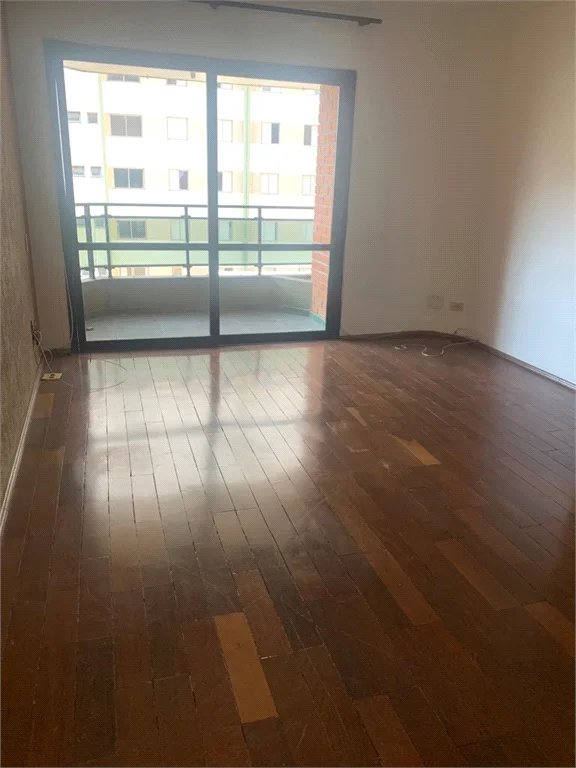 Apartamento para alugar com 3 quartos, sendo 1 suíte, em Cidade Monções, São Paulo, SP