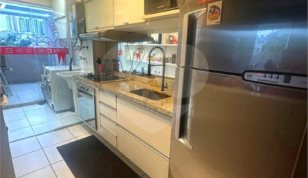 Apartamento à venda com 2 quartos, sendo 1 suíte,  em Vila Monumento, São Paulo, SP