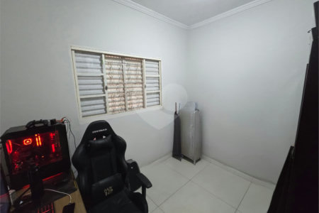 Casa à venda com 2 quartos em Vila Carvalho, Itapetininga, SP