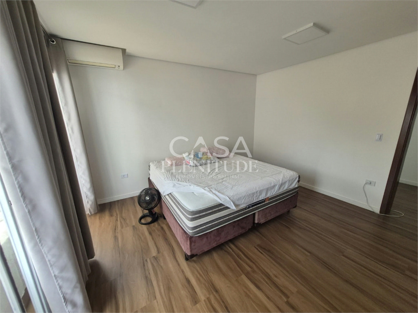 Casa em condomínio à venda com 3 quartos, sendo 1 suíte, em Jardim Novo Horizonte, Sorocaba, SP