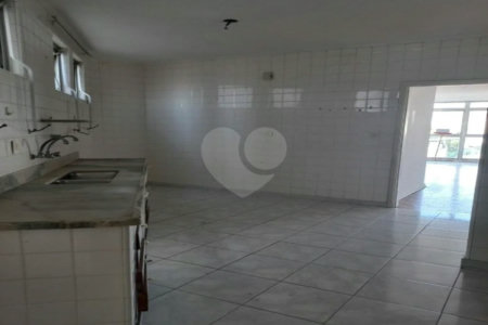 Ótimo apartamento à venda, no melhor da Moóca!!
