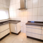 Casa à venda com 3 quartos, sendo 1 suíte, no condomínio Veneto, Araraquara - SP
