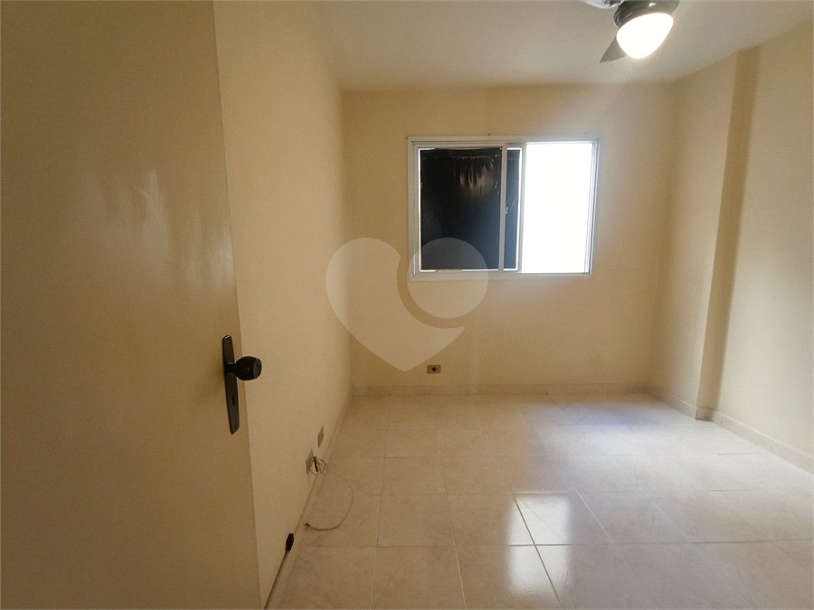 Apartamento à venda com 2 quartos, sendo 1 suíte, em Estácio, Rio de Janeiro, RJ
